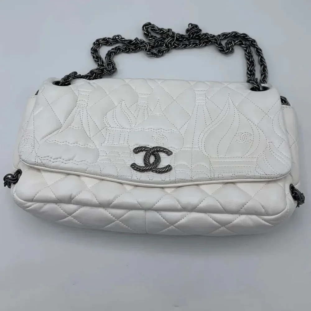 Chanel Moscow Kremlin  Cream Quilted Shoulder Bag with Iconic CC Closure